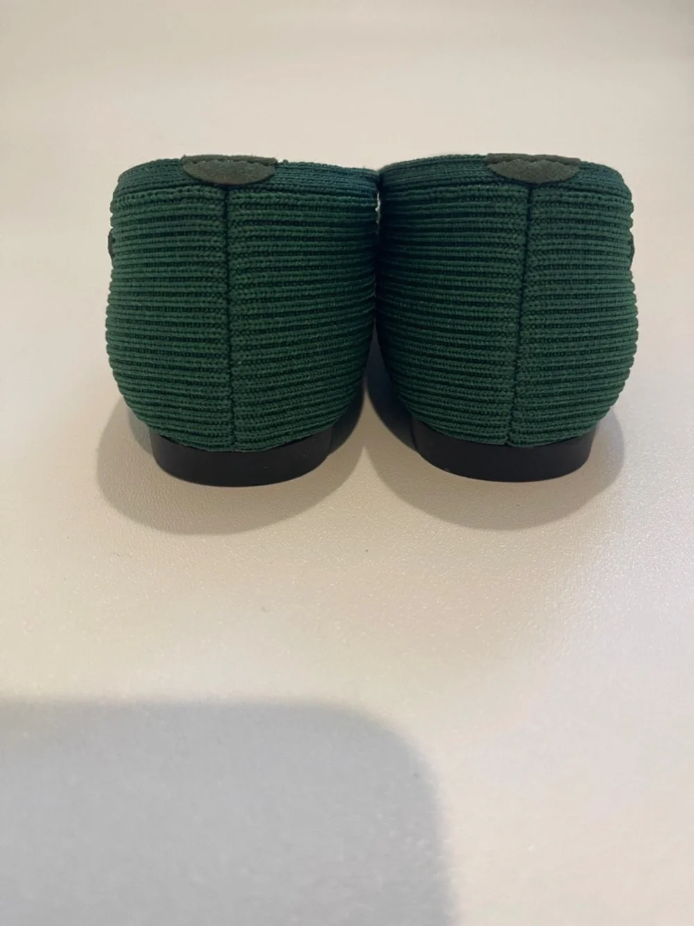 Vivaia Margot 2.0 square-toe flats in green